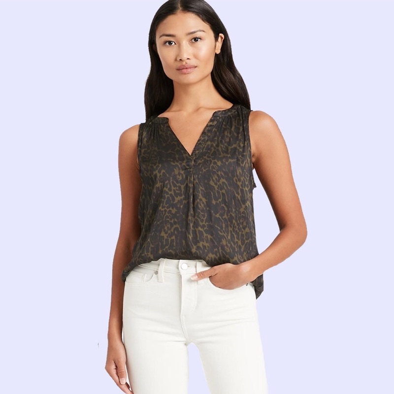 lovemecorner SALE BANANA REPUBLIC SILK MOCK LEOPARD SLEEVELESS BLOSE ATASAN BAJU WANITA MOTIF TANPA 