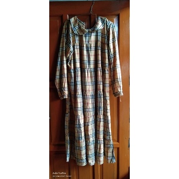MIDI DRESS KOTAK-KOTAK