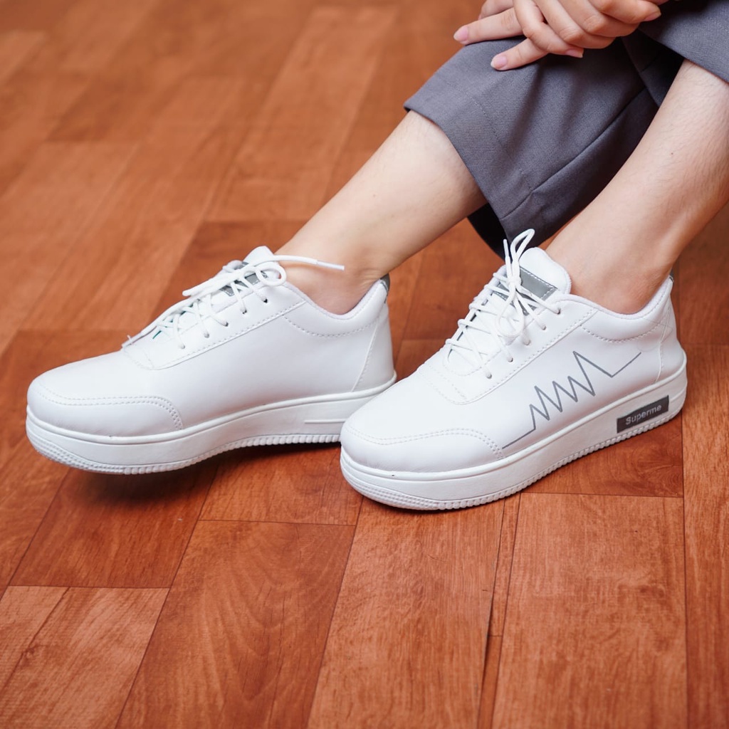 Tyara - Sepatu Wanita Sneakers