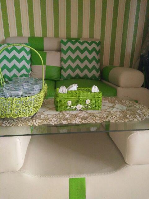 Keranjang Aqua 16 Cup Bentuk Oval Bertangkai - Keranjang Mountoya Cup 16 Rangka Besi Rotan Sintetis