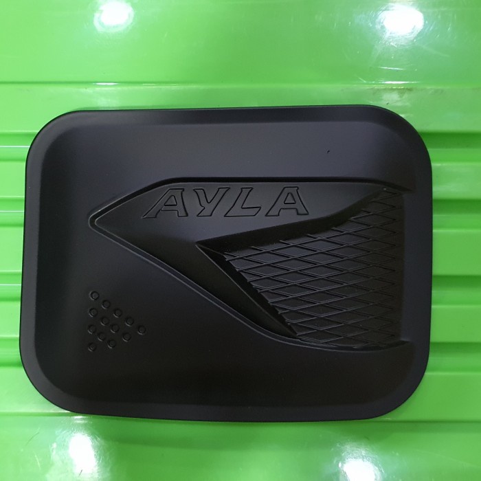 TANK COVER TUTUP TENGKKI BENSIN HITAM DOFF MOBIL NEW AYLA 2012-2021