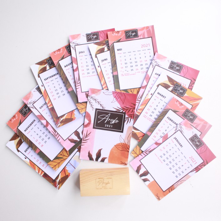 

papernicuss - Kalender ECO / Halmahera (GRATIS Grafir Nama)