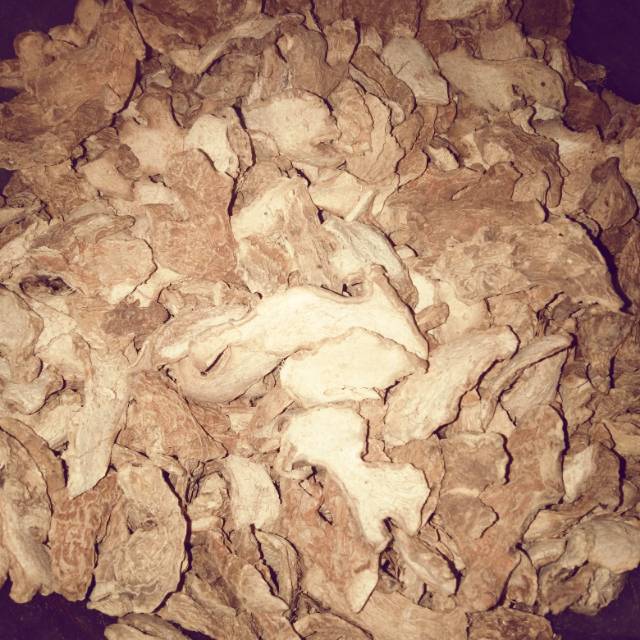 

Jahe emprit iris kering.50 gr sd 250gr