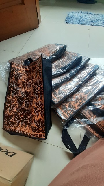 Goodiebag Batik Tebal (m)