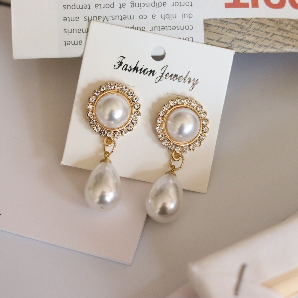 Anting Mutiara Gaya Retro Kerajaan