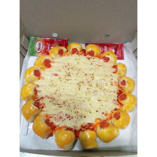 

Pizza pinggiran_Sosis