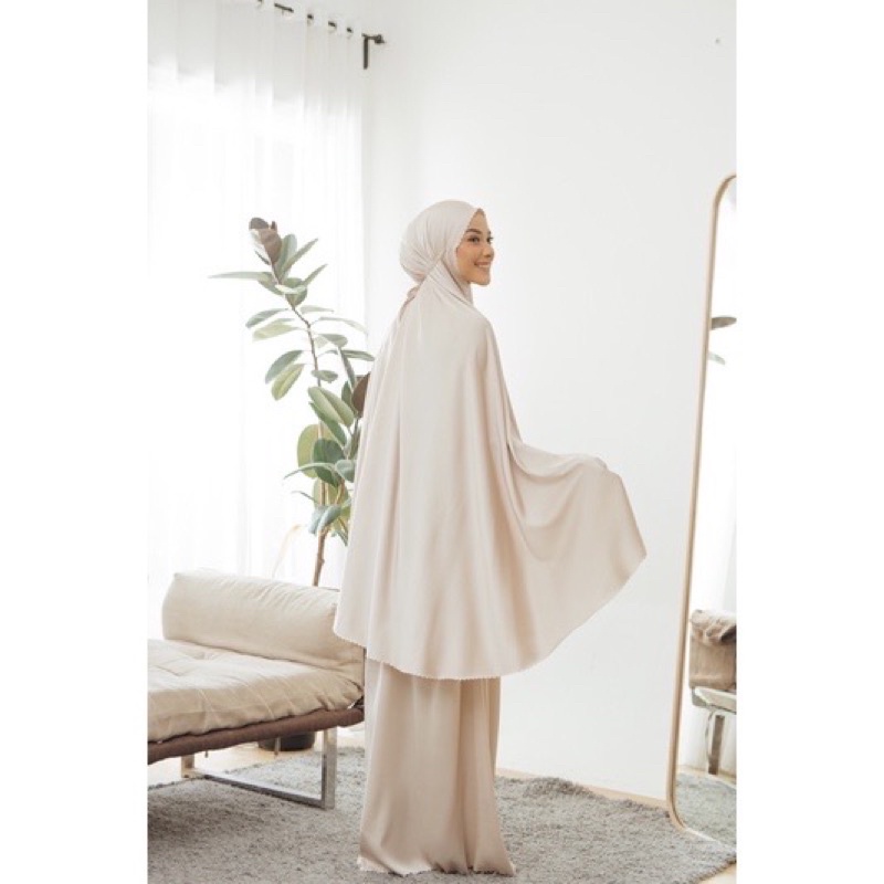 Khanza Premium Mukena Set Kienka - Butter Cream ( mukena travelling Free sajadah travelling )