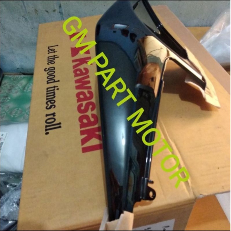 cover bodi belakang kiri Ninja 250 karbu Ninja 250 R Original