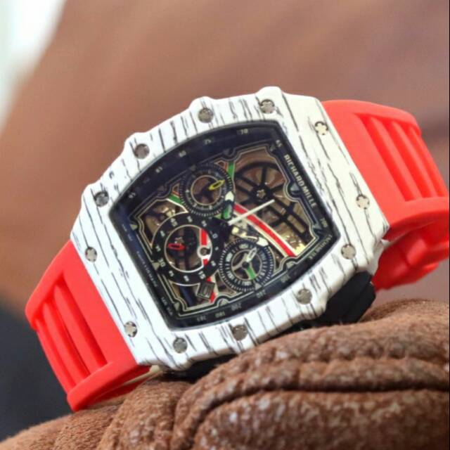 Jam tangan RM