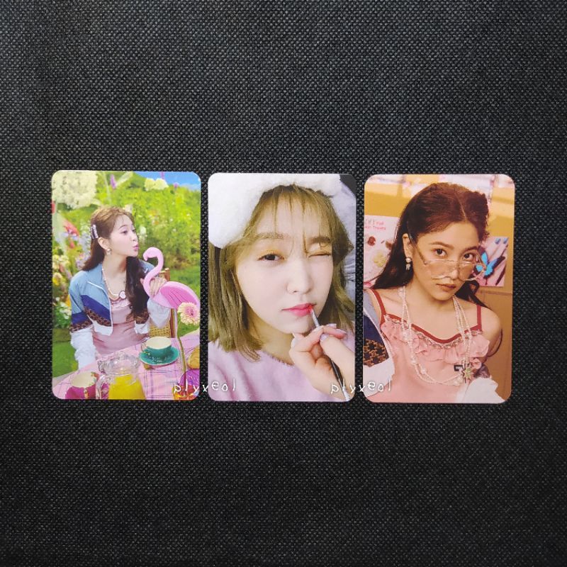 Red Velvet Yeri Bad Boy Wink, Queendom Girls Soang, Luggage Sticker PC - Photocard TPV BB Trolls Pol
