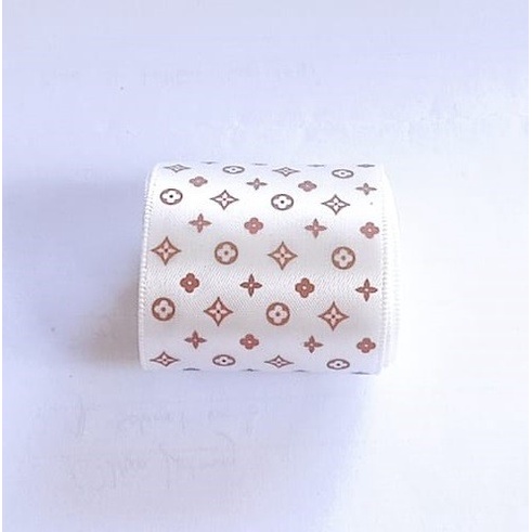 

Pita Hiasan Motif VL 1 Meter - Putih