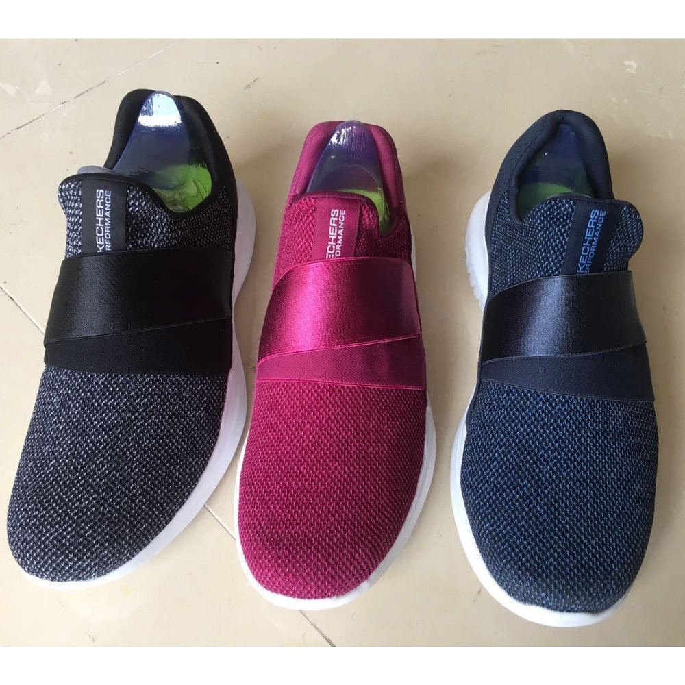 Jual sepatu skechers performance women Murah