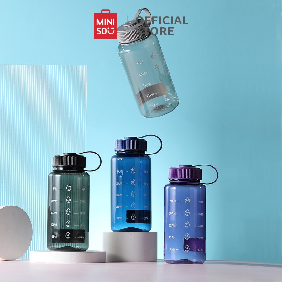 MINISO Botol Minum Tempat Air Plastik 800ml Sport Besar Water Bottle - Abu-abu