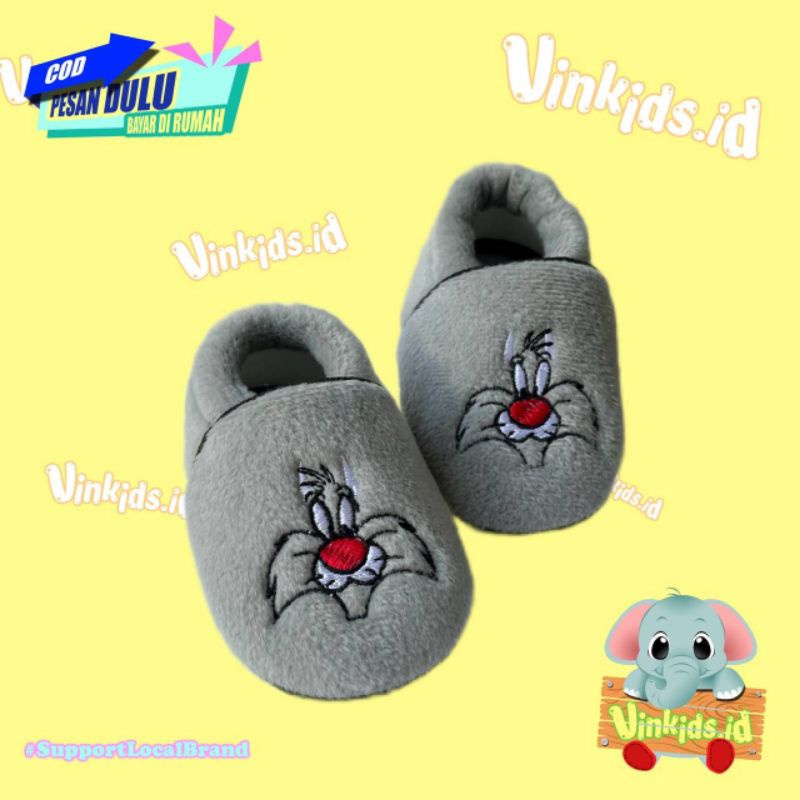 Sepatu Bayi Laki Laki Perempuan 0 12 Bulan Karakter Kartun Lucu Grey / Prewalker