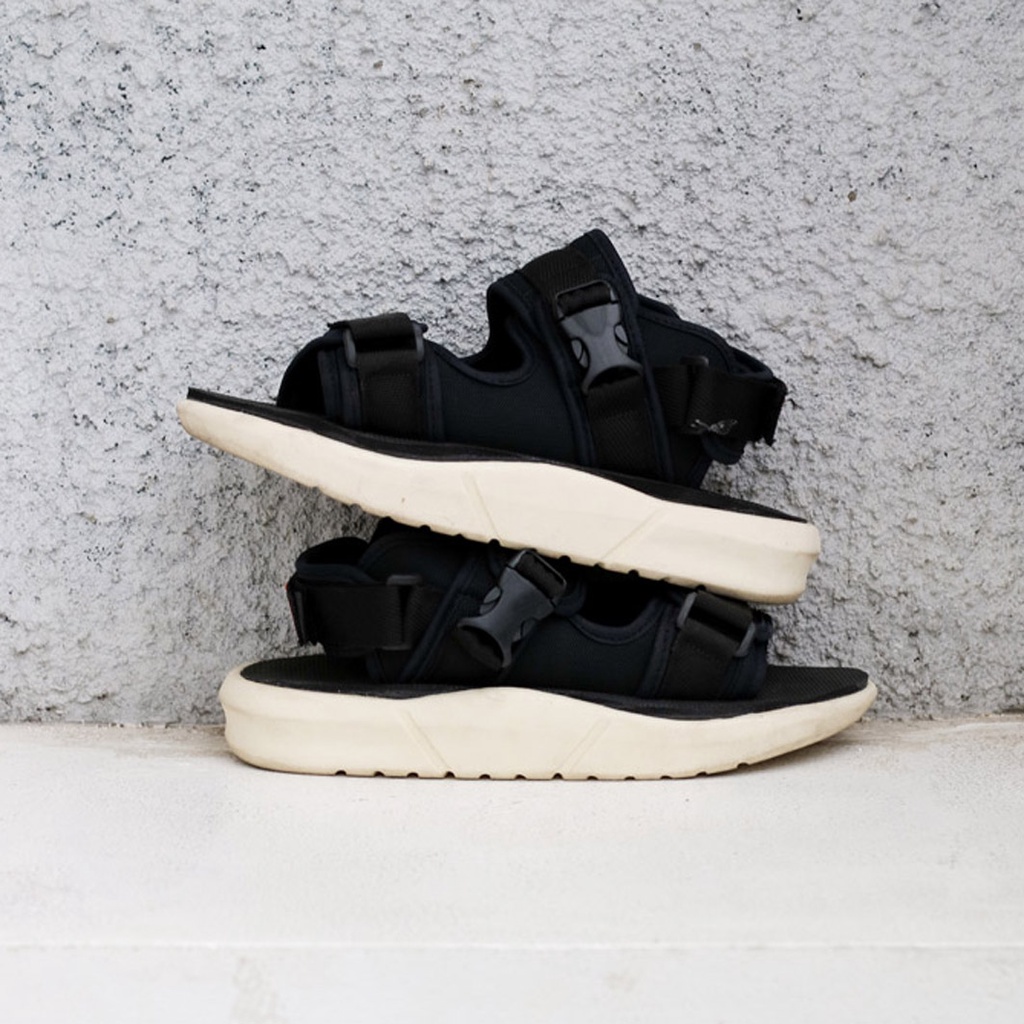 Runo Project Eslov Black - Sandal Gunung Pria / Sandal Hiking Pria / Sandal Travelling Pria-star_88s