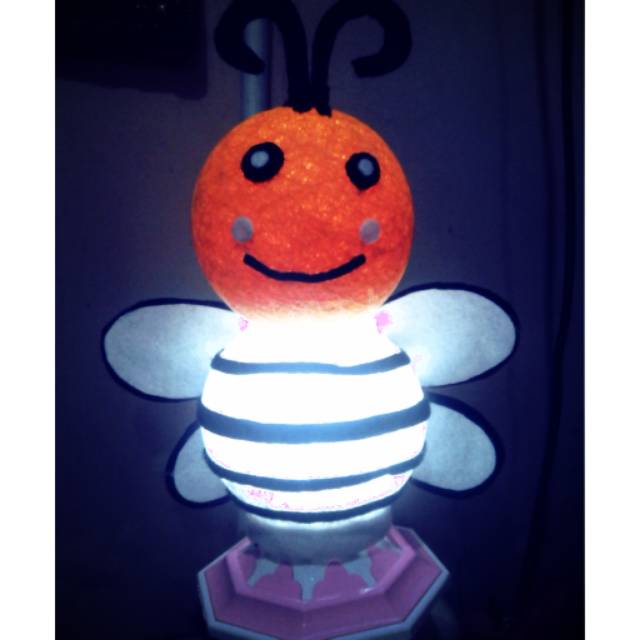 Lampu tidur / lampion benang