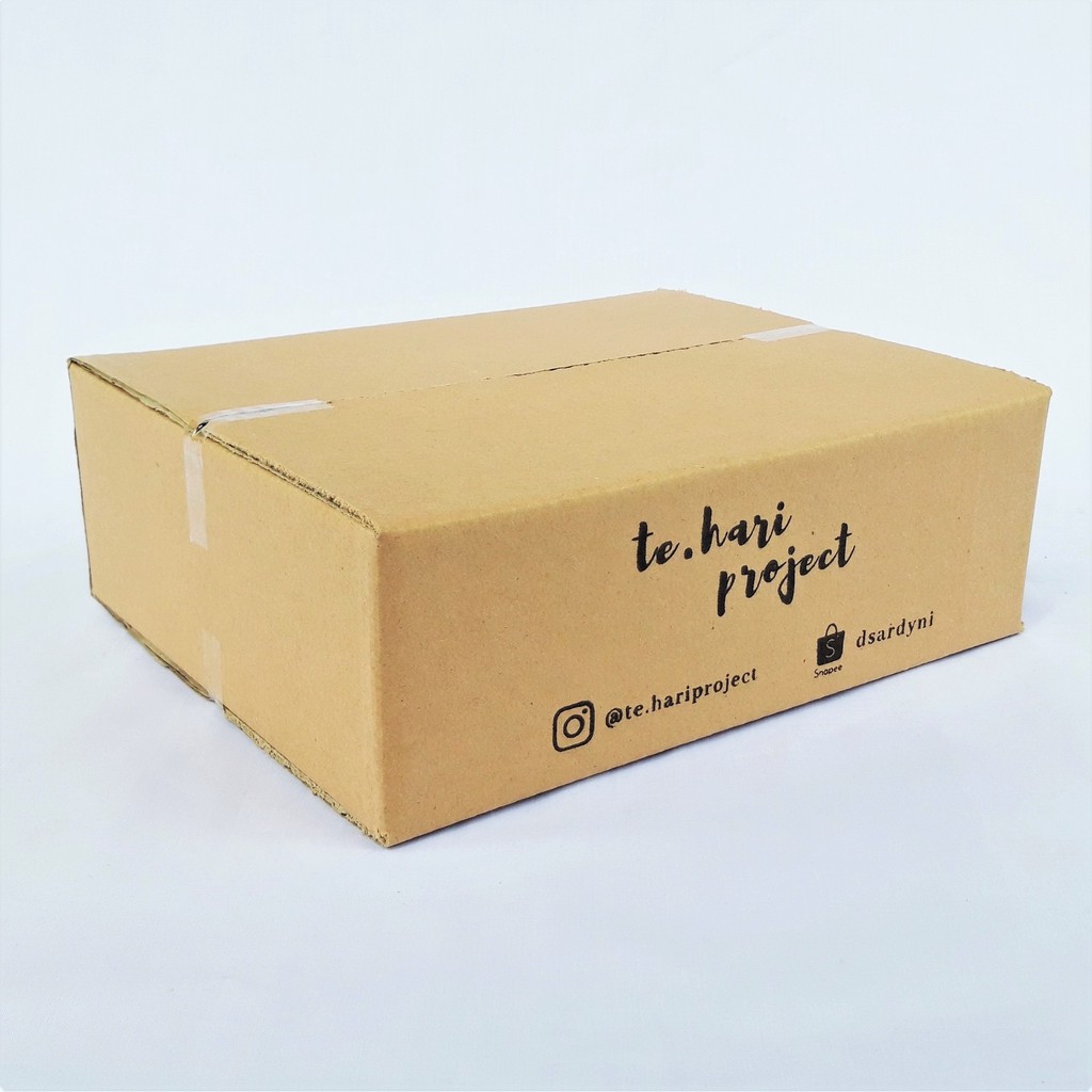  Kardus  Custom Sablon  Ukuran 25x20x8 cm Dus Box Packaging 