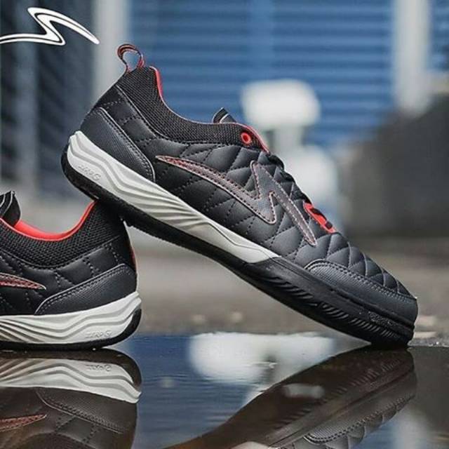 METASALA NATIV-BLACK/RACING RED