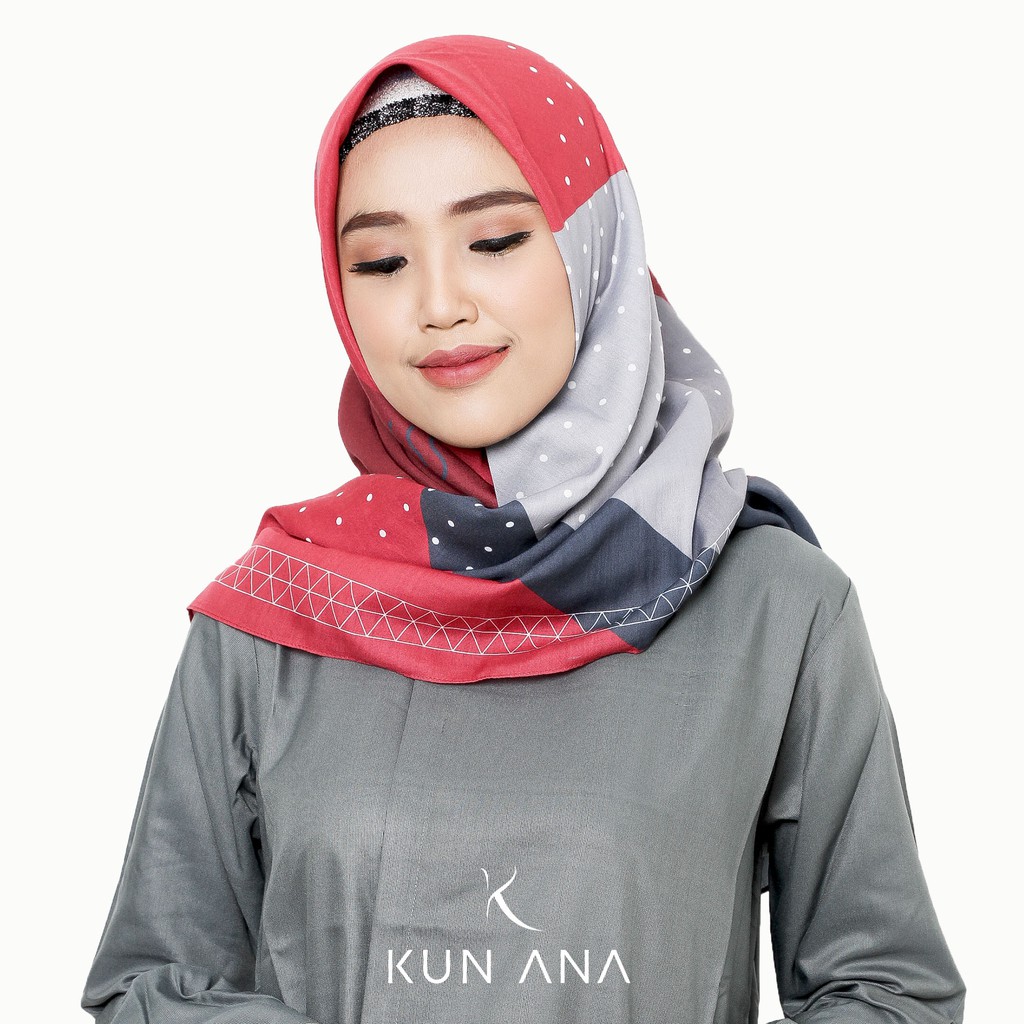 KERUDUNG HIJAB SCARF VOAL SEGI EMPAT KUN ANA MOTIF MAYA KERUDUNG HIJAB SCARF VOAL SEGI EMPAT KUN ANA MOTIF MAYA