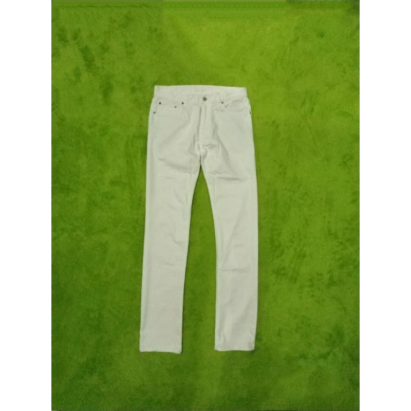 CELANA PANJANG JEANS PUTIH PRIA REGULER STRAIGHT FIT UNIQLO
