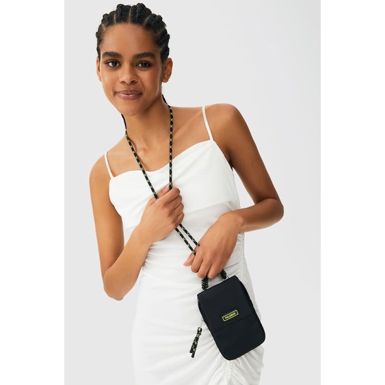 Tas Cewe Pull and Bear Original Tas Selempang Dompet PonselBucket 0003