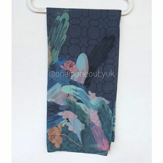 PRELOVED KAGUYA SCARF RIAMIRANDA RIA MIRANDA