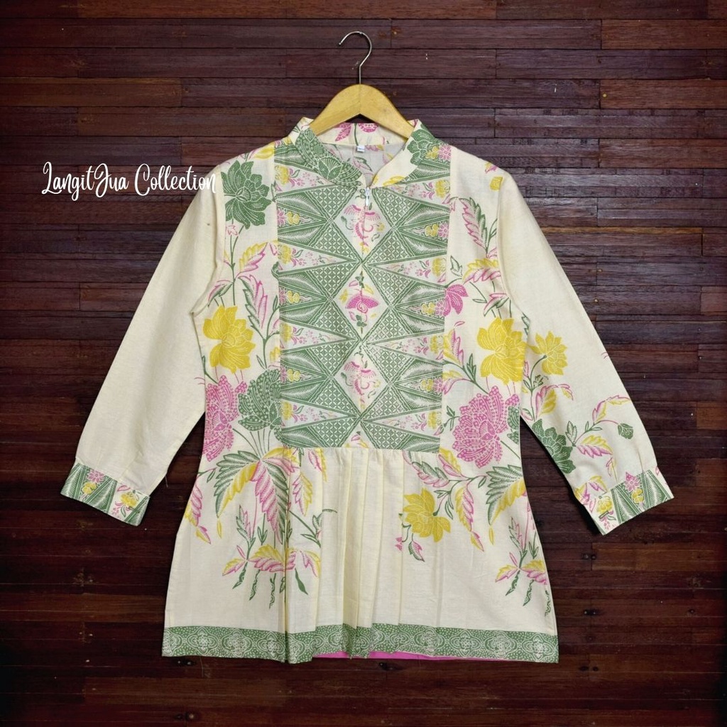 ISYANA BLOUSE BATIK TIGA NEGERI | BLUS BATIK KERJA KEKINIAN