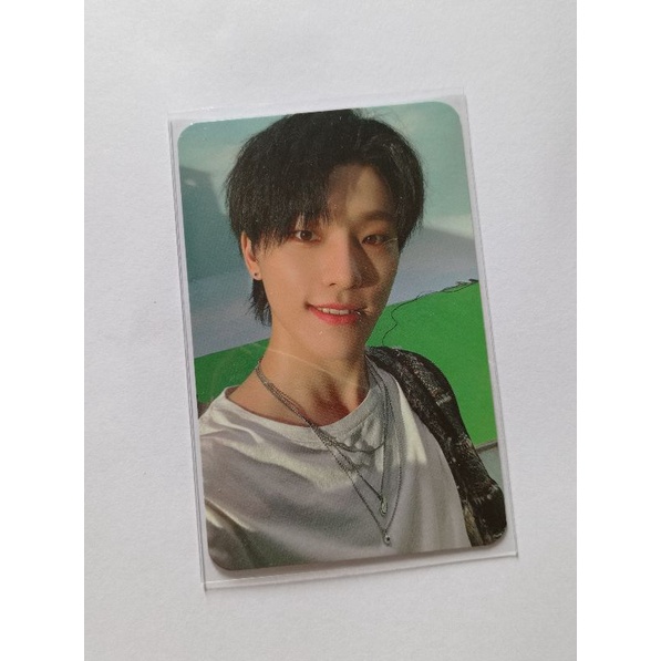 BOOKED yzy A attacca dino