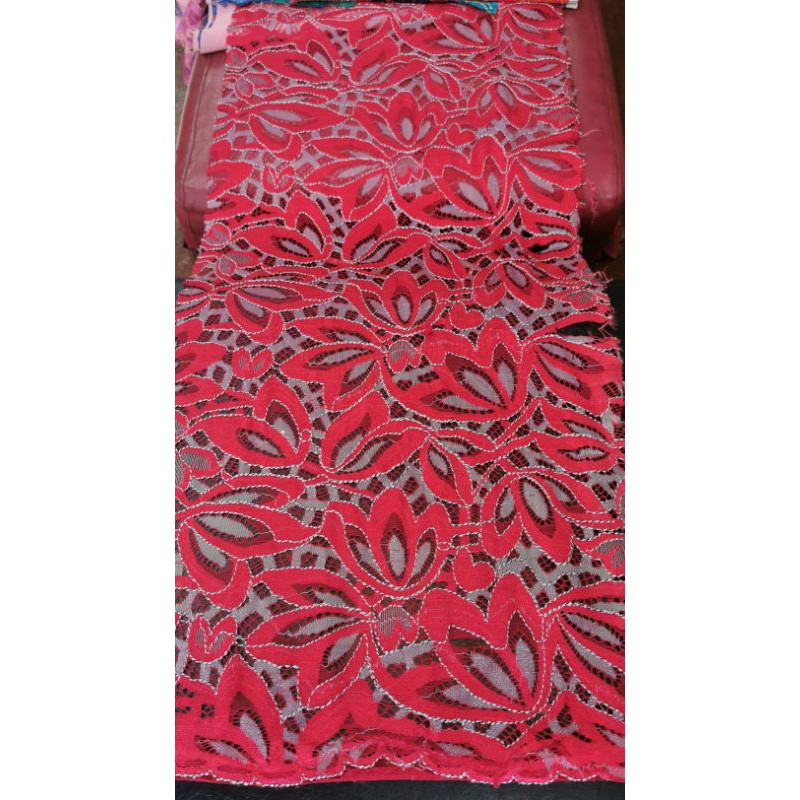 broklat katun motif bunga/lace