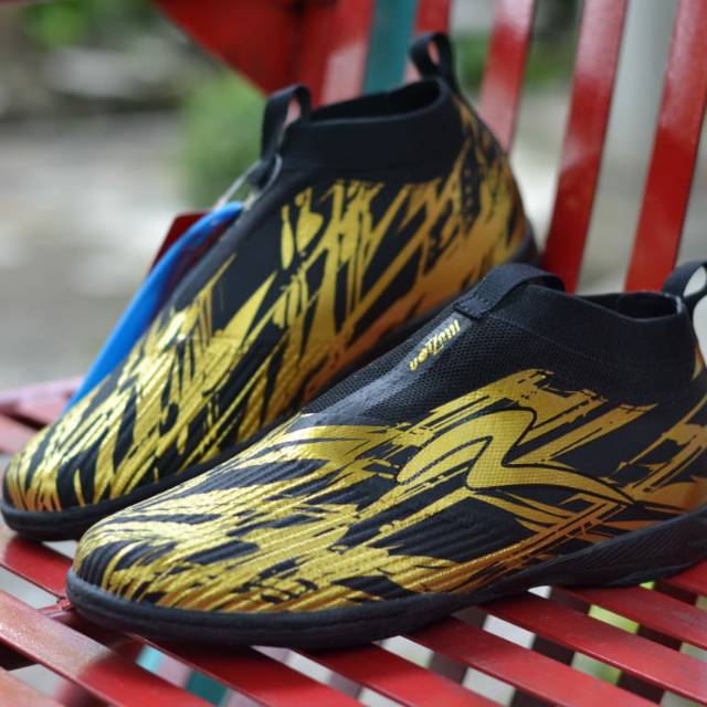 SPECS accelerator illuzion