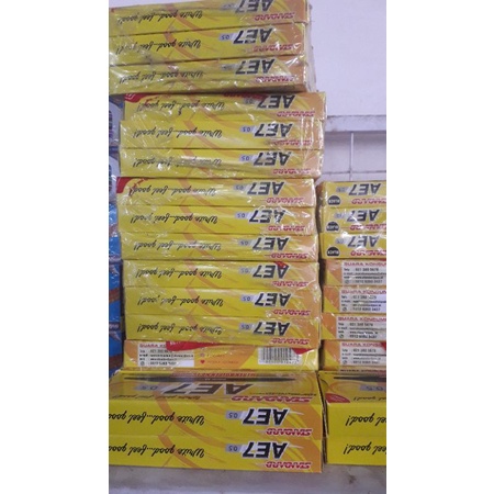 

BOLPEN STANDART AE7HITAM enak dipakai,ecer/buah