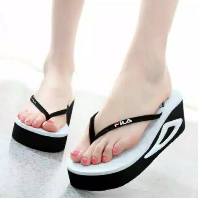 Sandal wedges crature wanita cantik