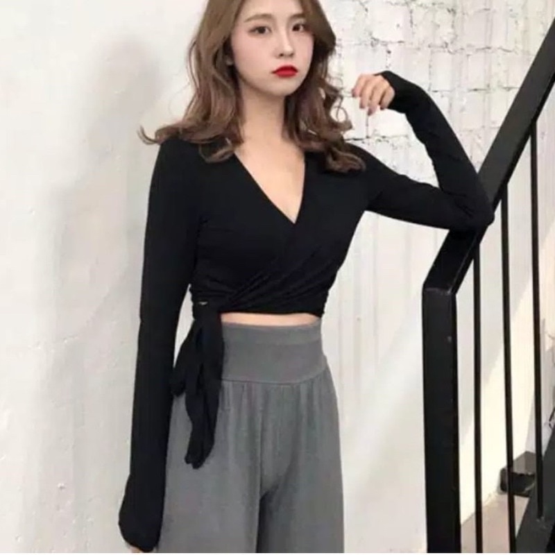 KBS Atasan Korea Wanita Hailey Crop Top Basic