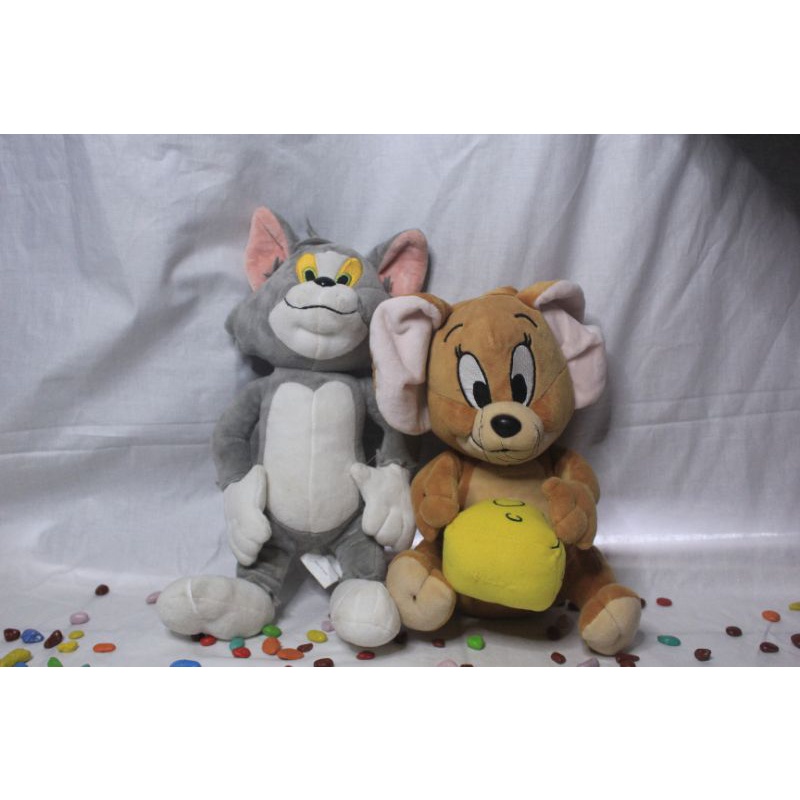 Boneka tom and jerry