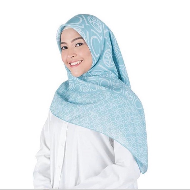 Monogram scarf ria miranda