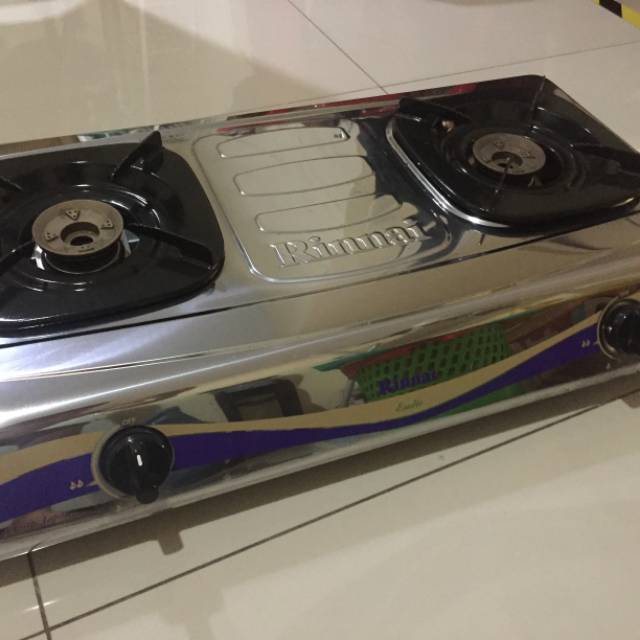 Kompor gas Rinnai dan selang regulator