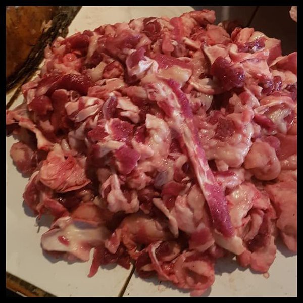 

Tetelan sapi 500 gram, daging + lemak | FREE minimal belanja 69rb CEK DESKRIPSI