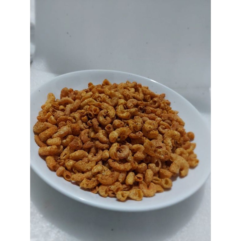 

MAKARONI KRIUK/PEDAS DAUN JERUK /ASIN GURIH DAUN JERUK KEMASAN 250gr