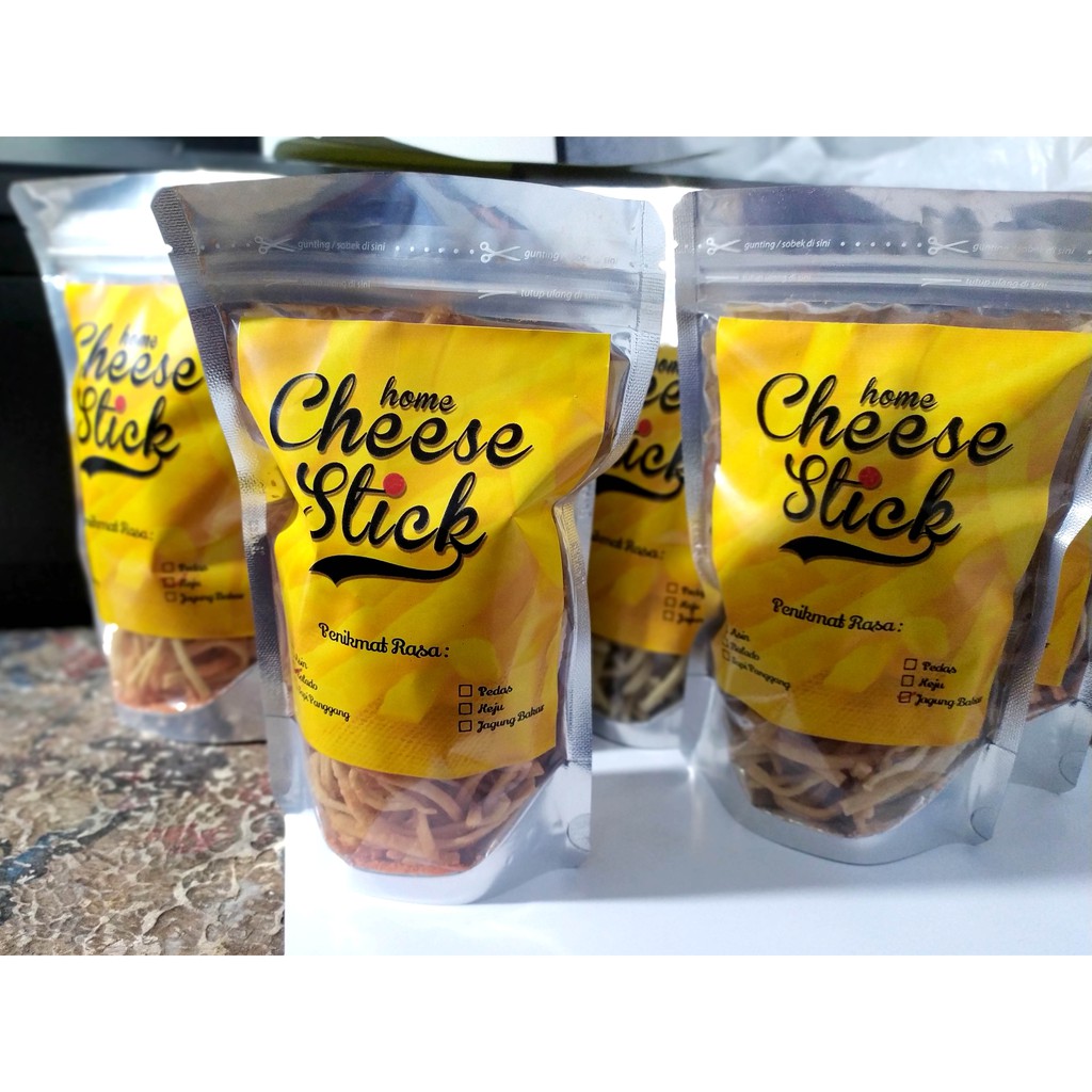 

Cemilan Bungkus Besar Cheese Stick/Makanan Ringan/Murah/Enak/Nikmat/ isi 250gram
