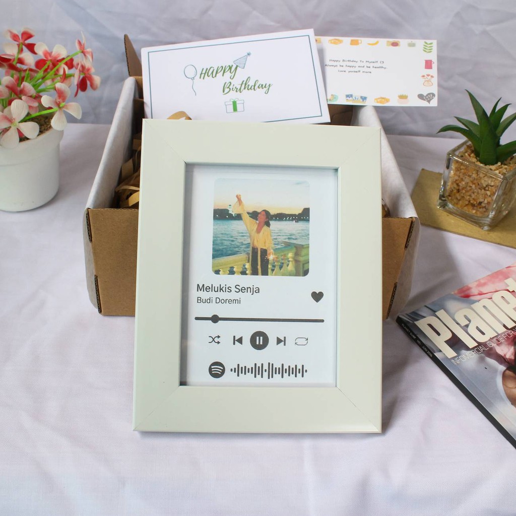 Spotify Song Frame Custom / Hampers Wisuda / Kado Ulang Tahun by Gifttale