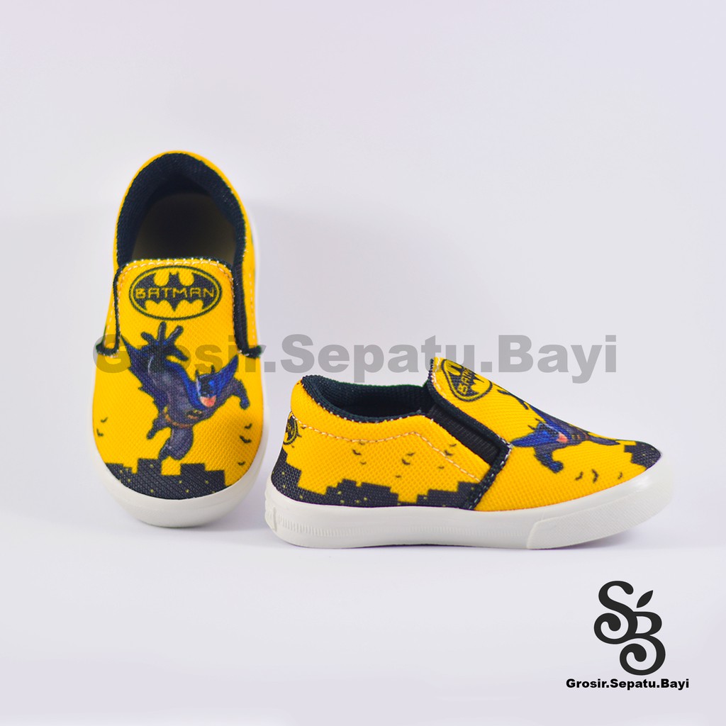 sepatu anak laki-laki karakter batman murah