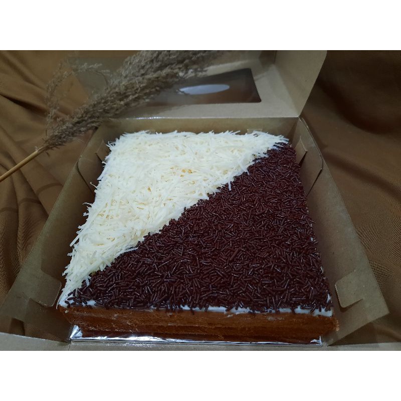 

bolu jadul wisman / sponge cake premium wisman