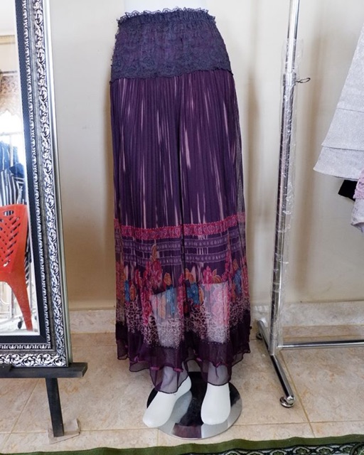 preloved rok ungu terong