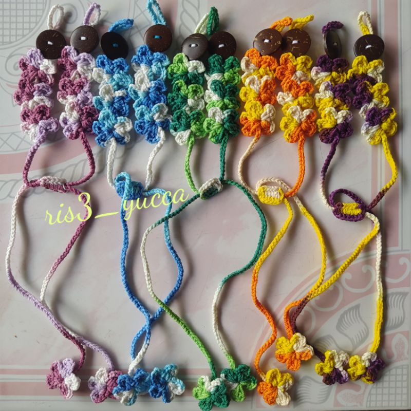 Strap masker sembur rajut motif bunga 3
