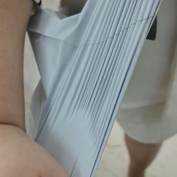 

Ginger- Plastik polymailer uk 35x50cm isi 100lbr / kantong kurir dhl / kantong - Putih glossy