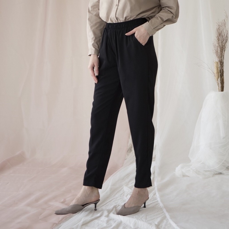 Preloved Black Rahma by Aska Label/ Celana Wanita all Size