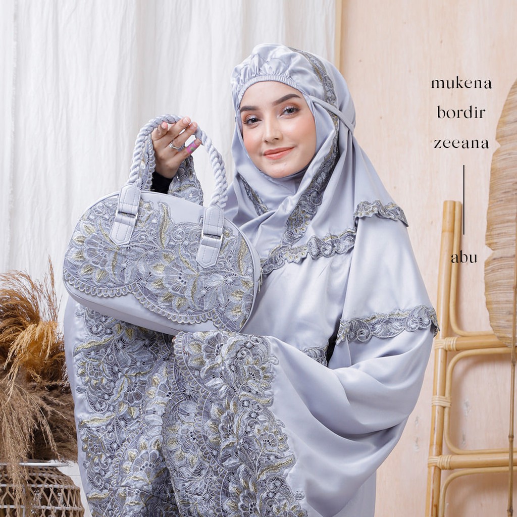 MUKENA DEWASA VELVET BORDIR ZEEANA