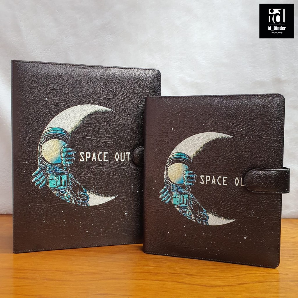 

BINDER PRINTING MOTIP SPACE OUT A5 DAN B5