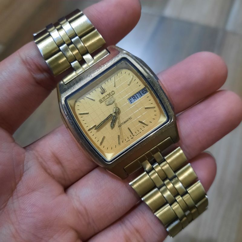 Jam Tangan Seiko 5 Shape Gold 7009