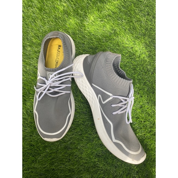 PRE-SEPATU RA JEANS SZ 37